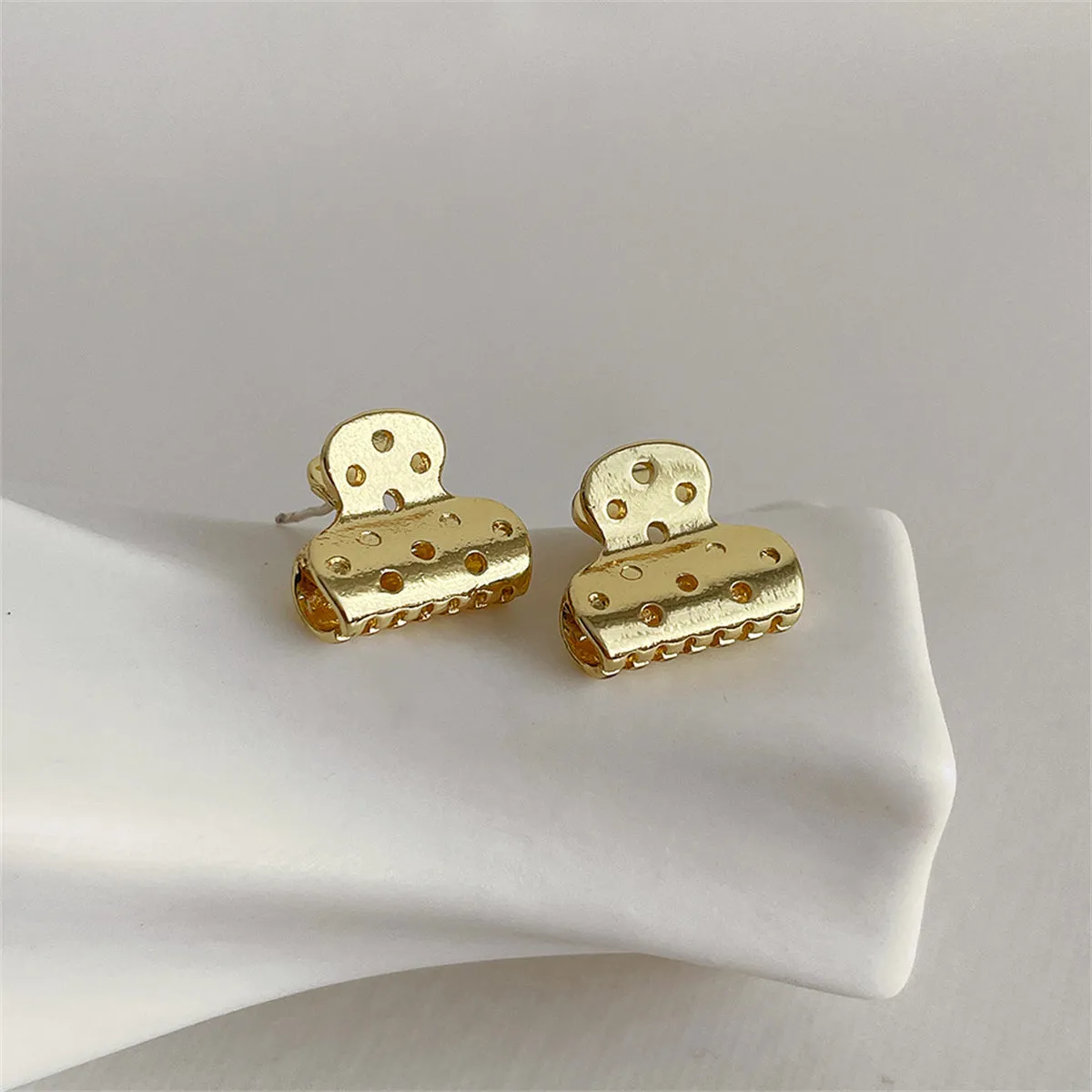 18K Gold-Plated File Clip Stud Earrings