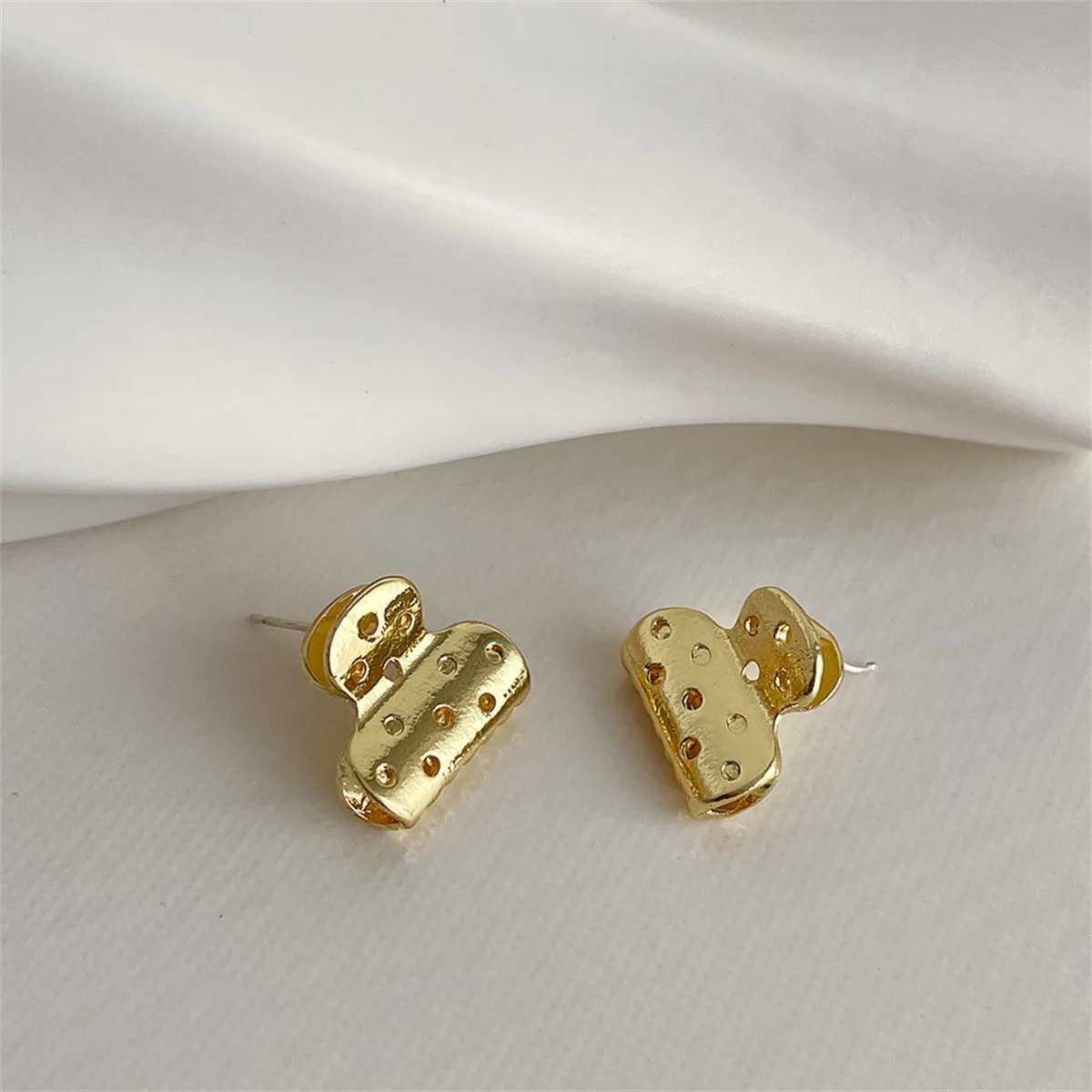 18K Gold-Plated File Clip Stud Earrings