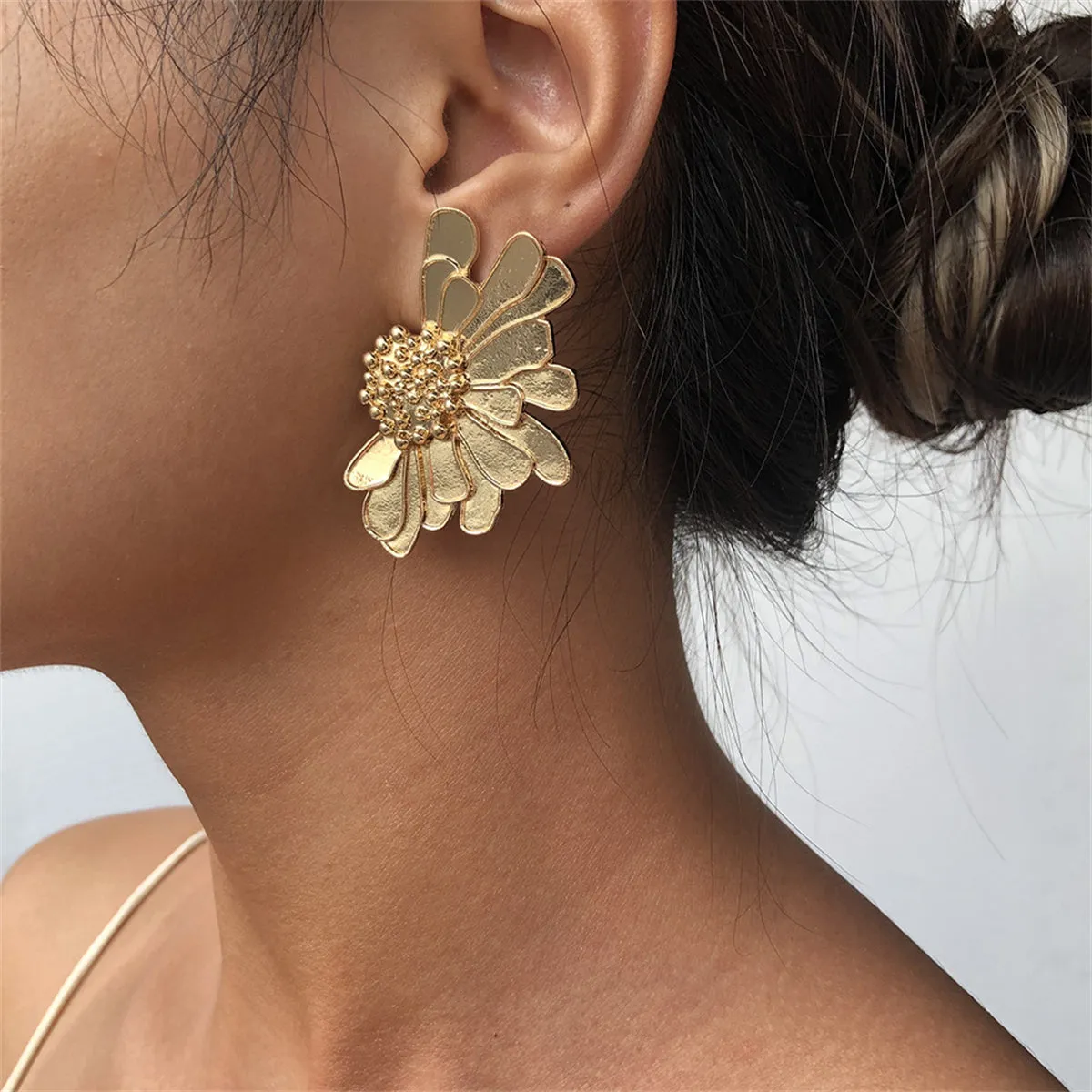 18K Gold-Plated Mum Stud Earrings