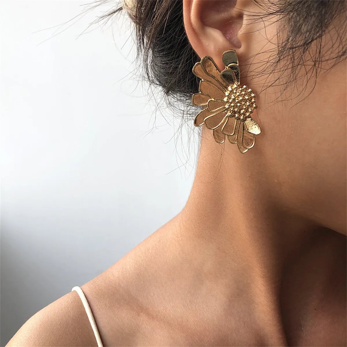 18K Gold-Plated Mum Stud Earrings