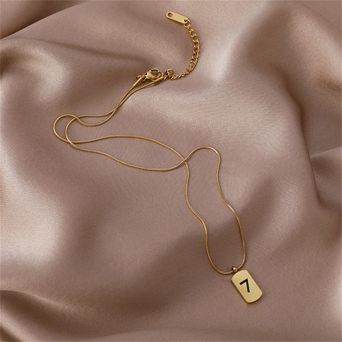 18K Gold-Plated Seven Days Nice Week Pendant Necklace