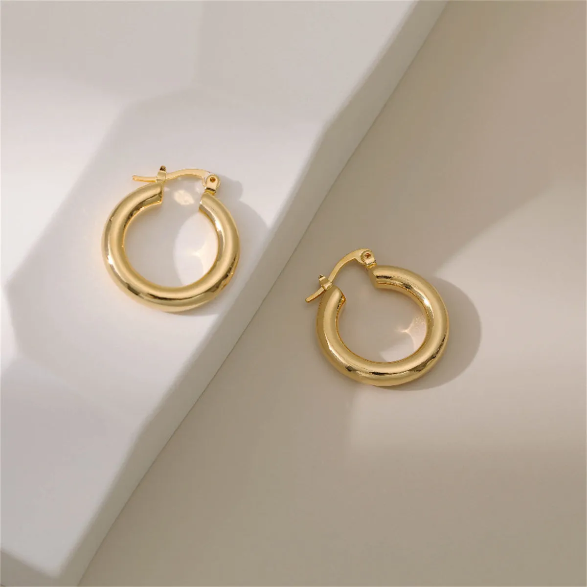 18K Gold-Plated Smooth Tube Huggie Earrings