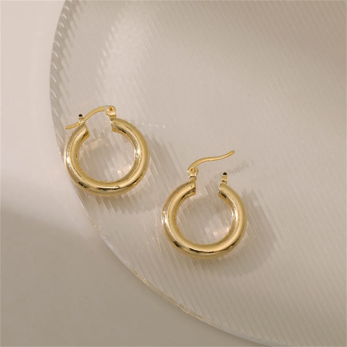 18K Gold-Plated Smooth Tube Huggie Earrings