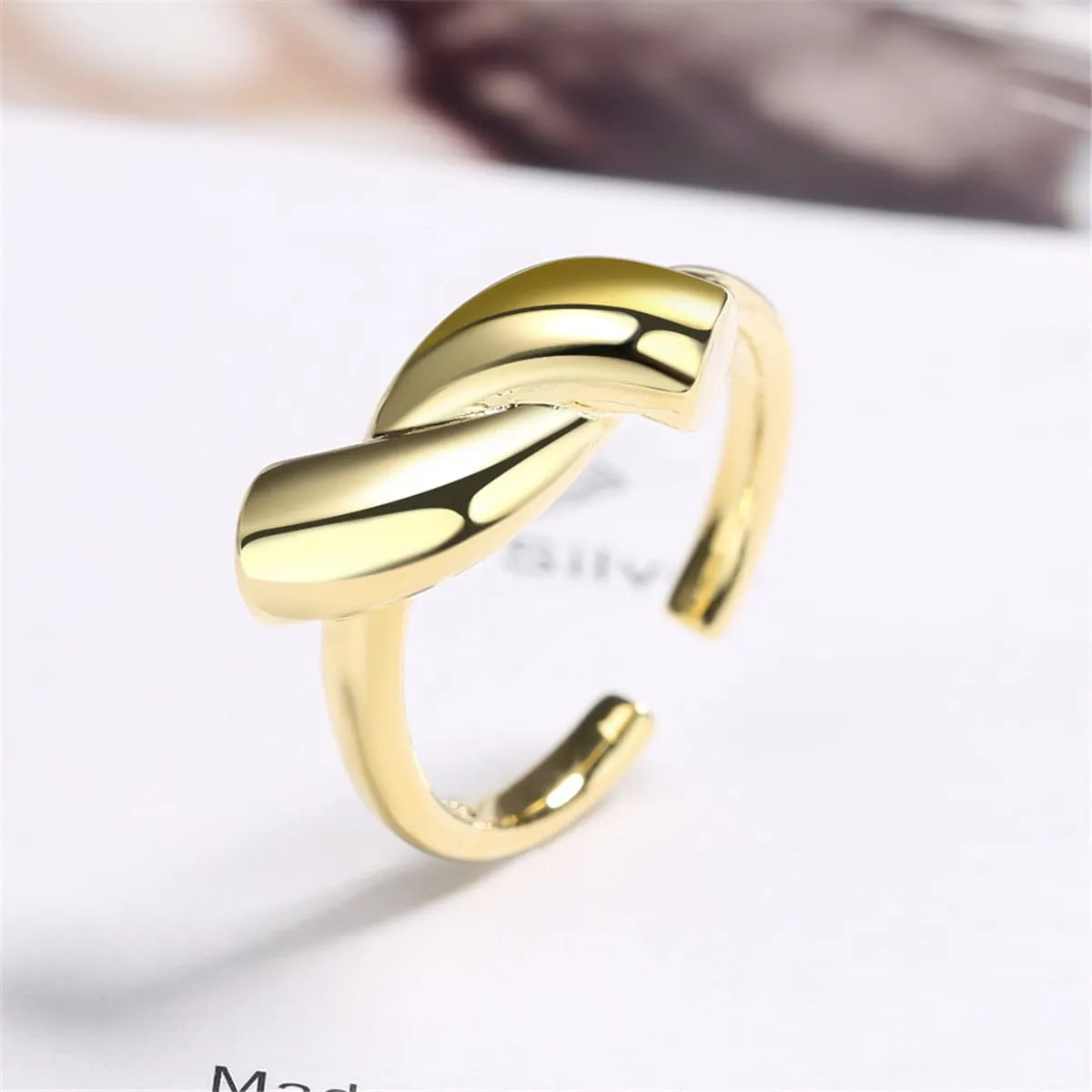 18K Gold-Plated Twisted Smooth Geometric Bypass Ring