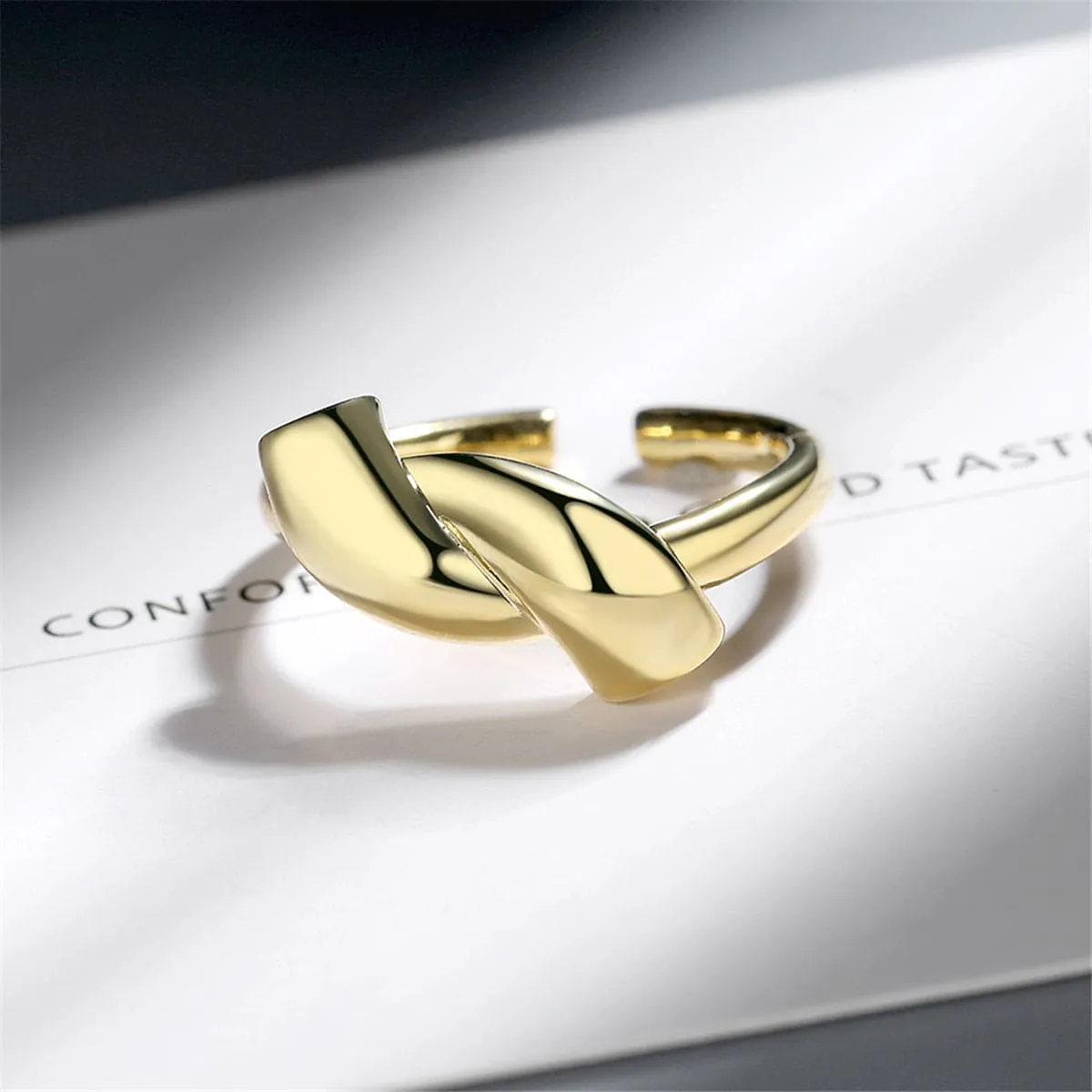 18K Gold-Plated Twisted Smooth Geometric Bypass Ring