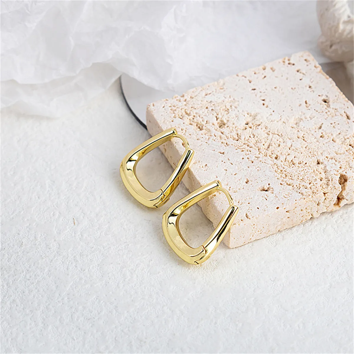 18K Gold-Plated U-Shape Huggie Earrings