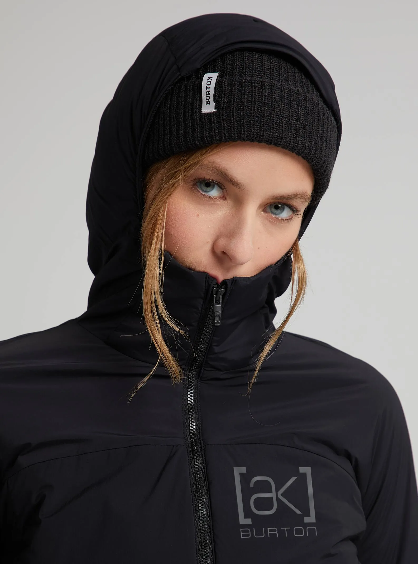 [ak] Helium Hooded Stretch Insulated Snowboard Jacket 2022