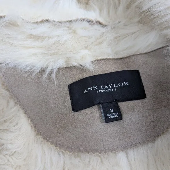 Ann Taylor Faux Shearling Moto zip up faux fur lined Women's Small EUC!