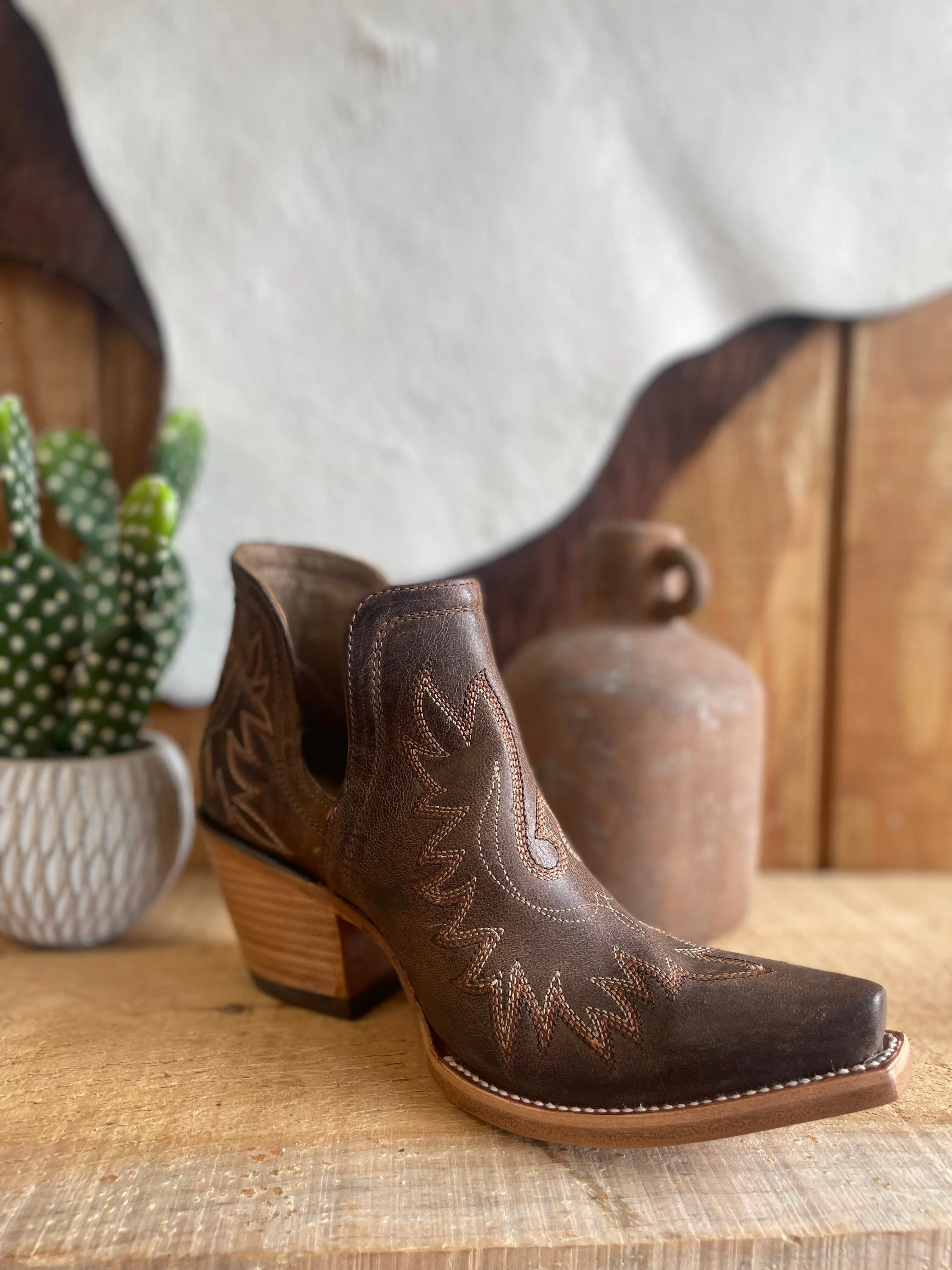 Ariat Womens Dixon Weathered Brown