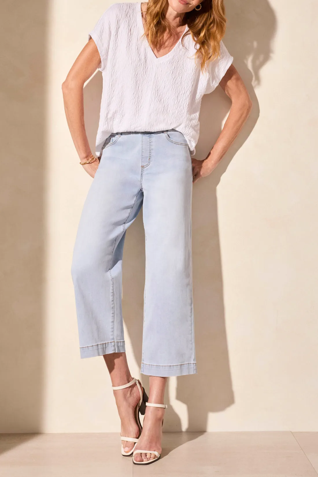 Audrey Pull On Flare Jeans w/ Pockets - Light Surf