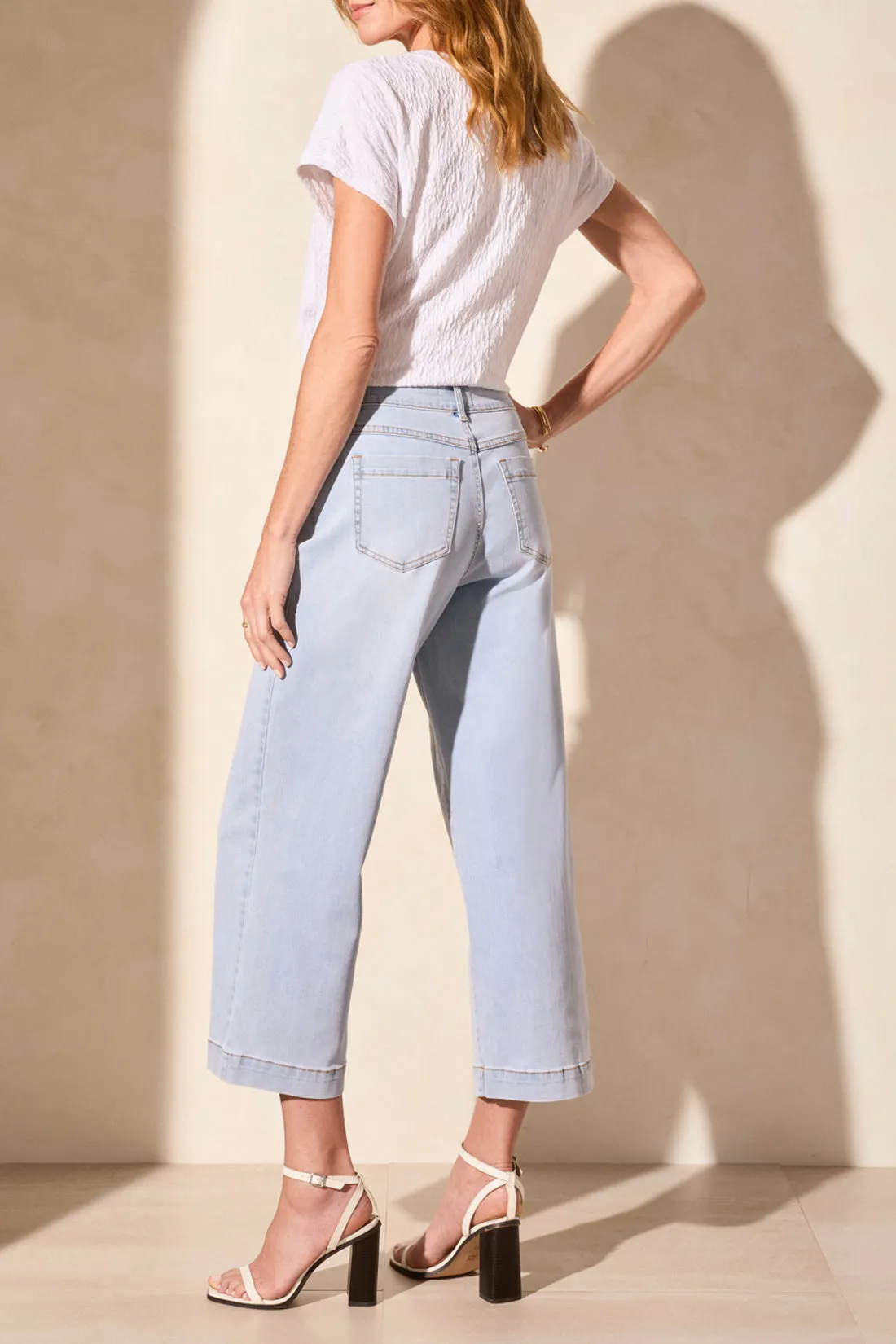 Audrey Pull On Flare Jeans w/ Pockets - Light Surf