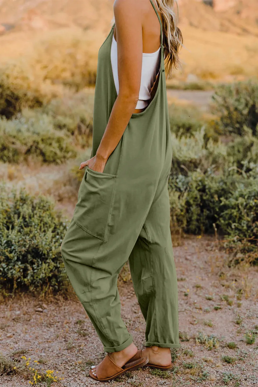 Ava V-Neck Sleeveless Jumpsuit with Pockets - Online Exclusive