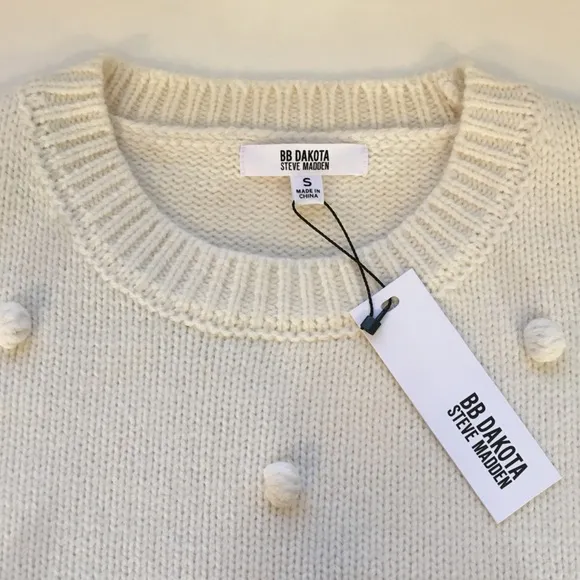 BB DAKOTA Women's Bobble Yum Cream Sweater, Women's Small, NWT