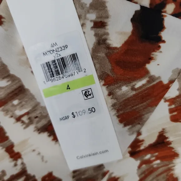 Calvin Klein Women's  Sportswear Soft Flowy Print Skirt