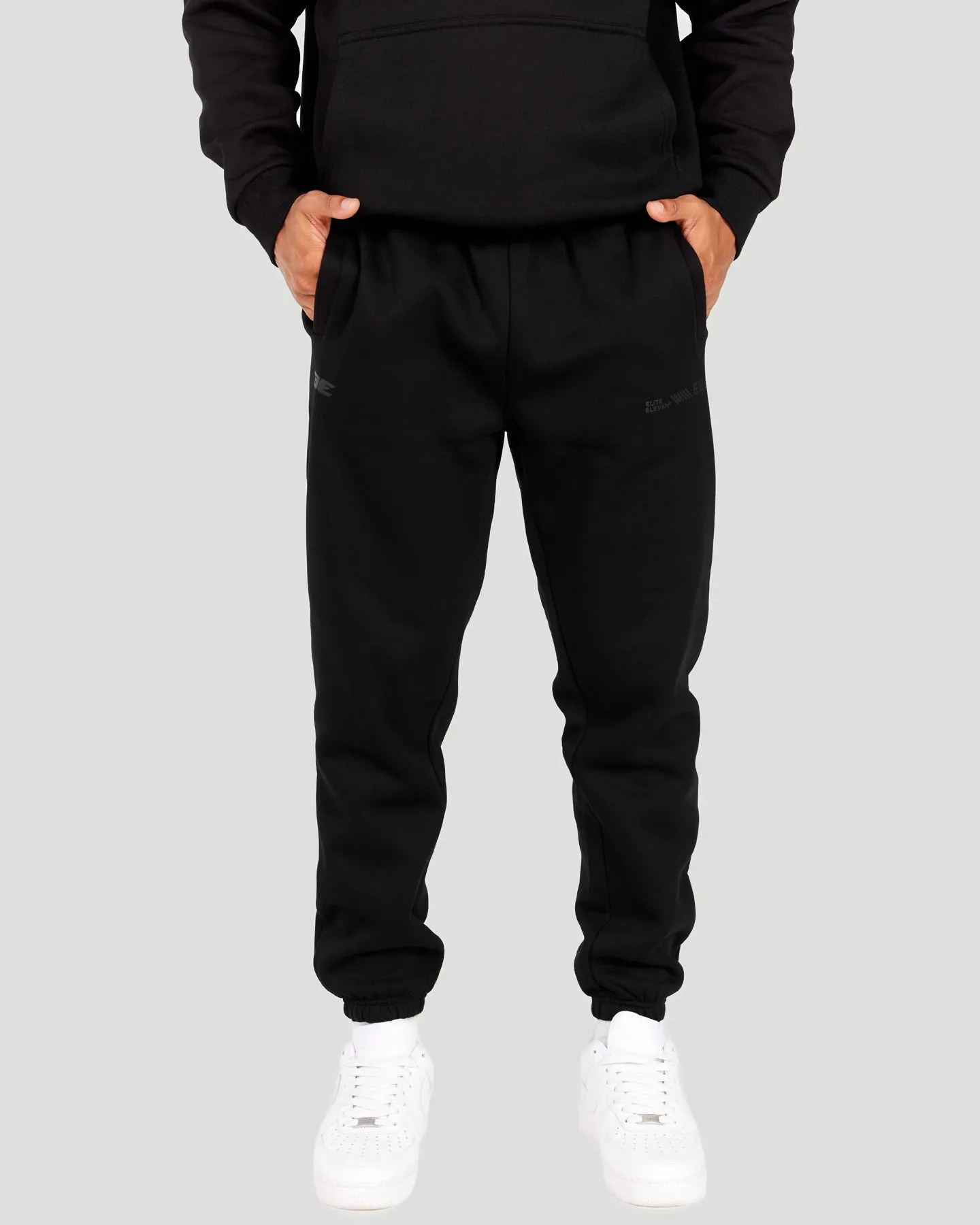 Capital V2 Jogger - Black / Black