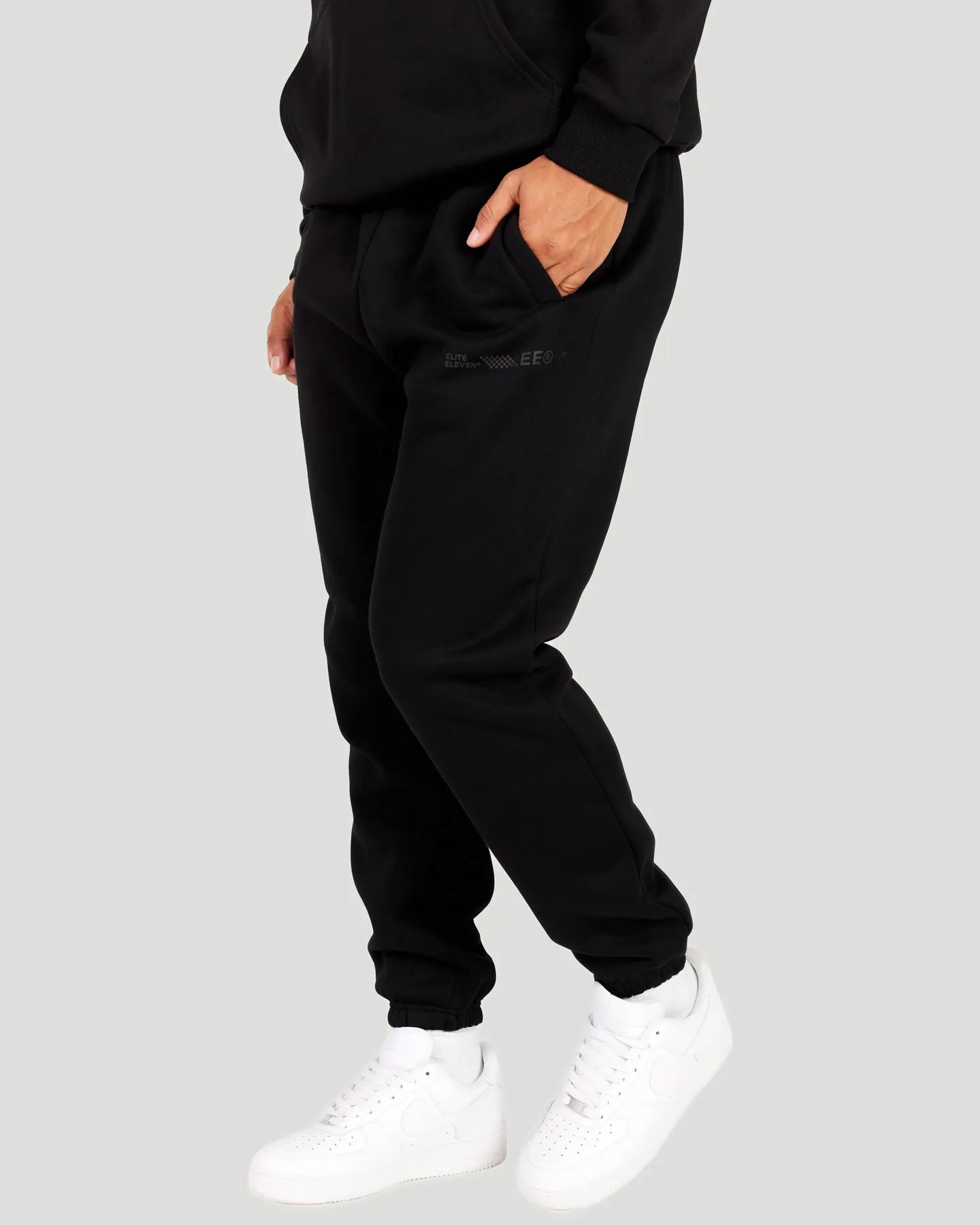 Capital V2 Jogger - Black / Black