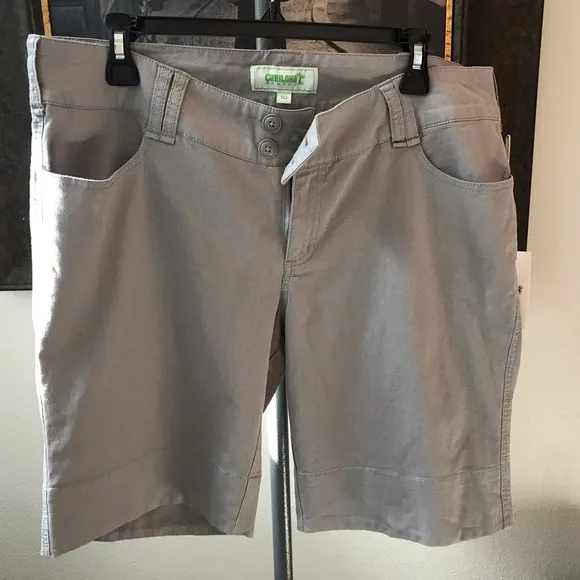 Cariloha Women's Shorts   Size 10   COLOR - GRIFFIN GRAY