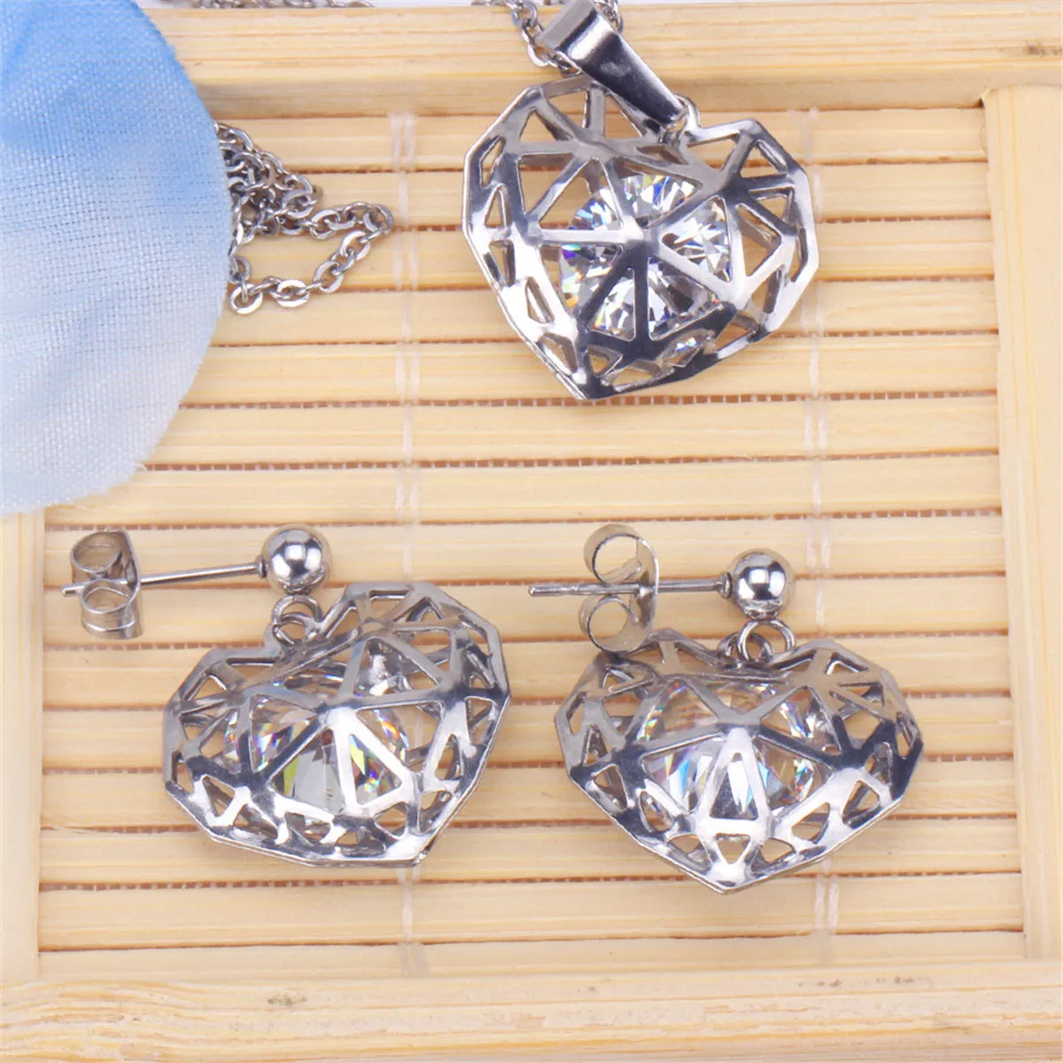 Clear Cubic Zirconia & Silver-Plated Heart Drop Earrings & Pendant Necklace