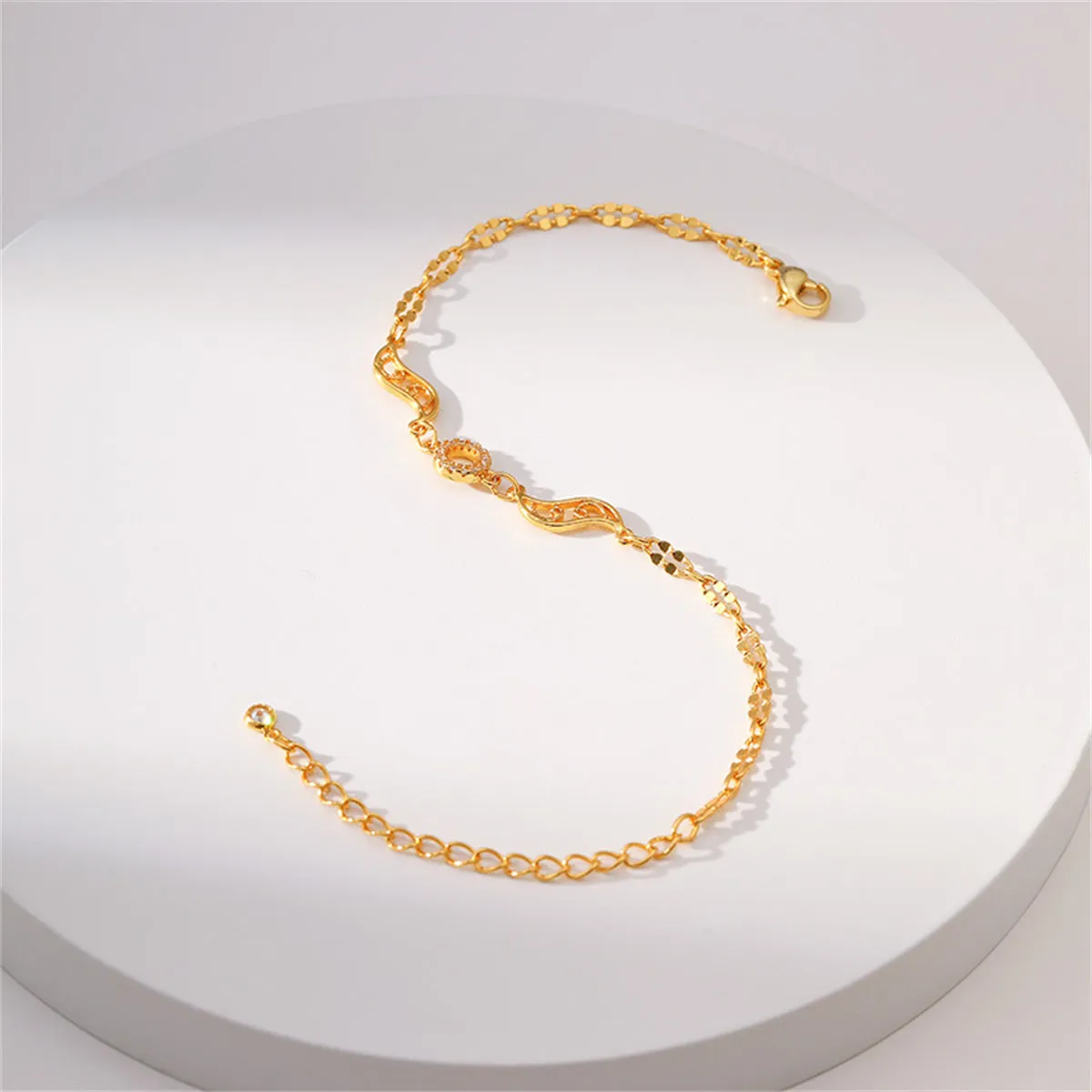 Cubic Zirconia & 18K Gold-Plated Round Wings Bracelet