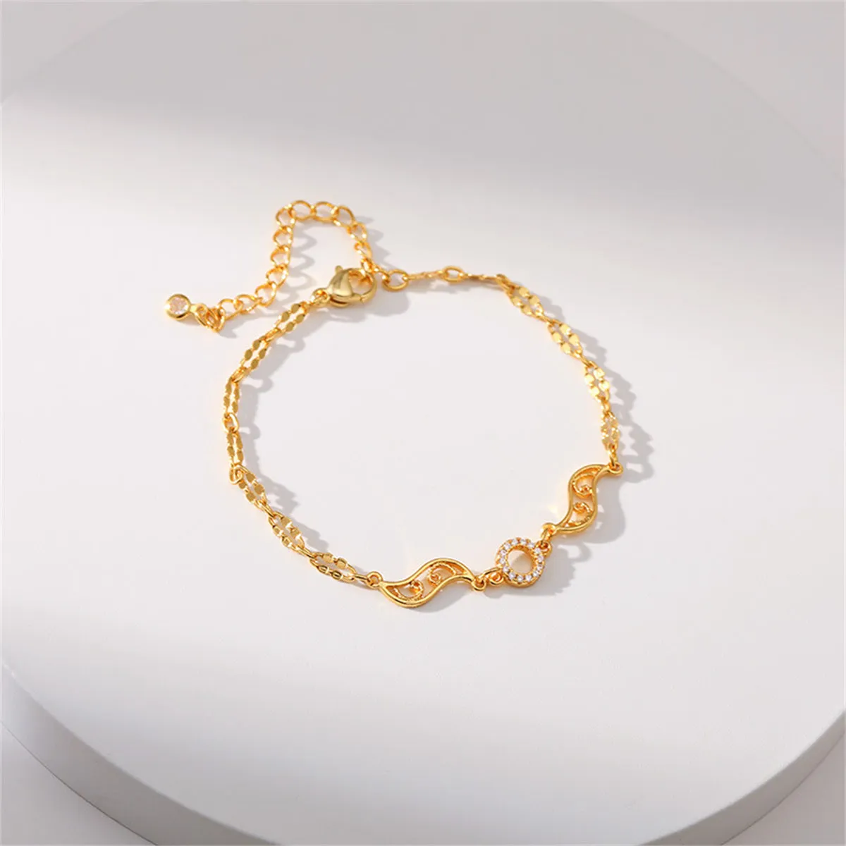 Cubic Zirconia & 18K Gold-Plated Round Wings Bracelet