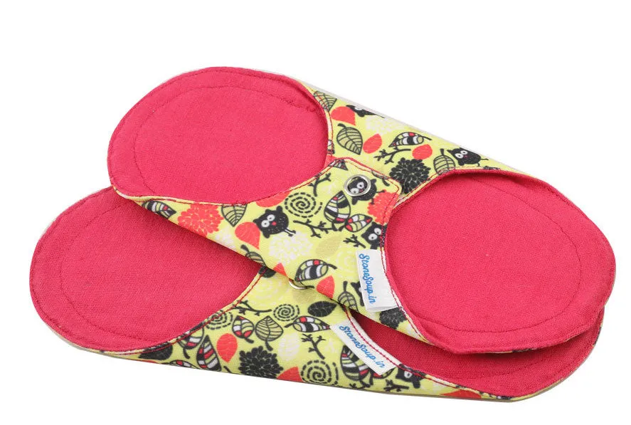 Cup and Pad Combo: Soft Menstrual Cup with 2 Cloth Panty Liners