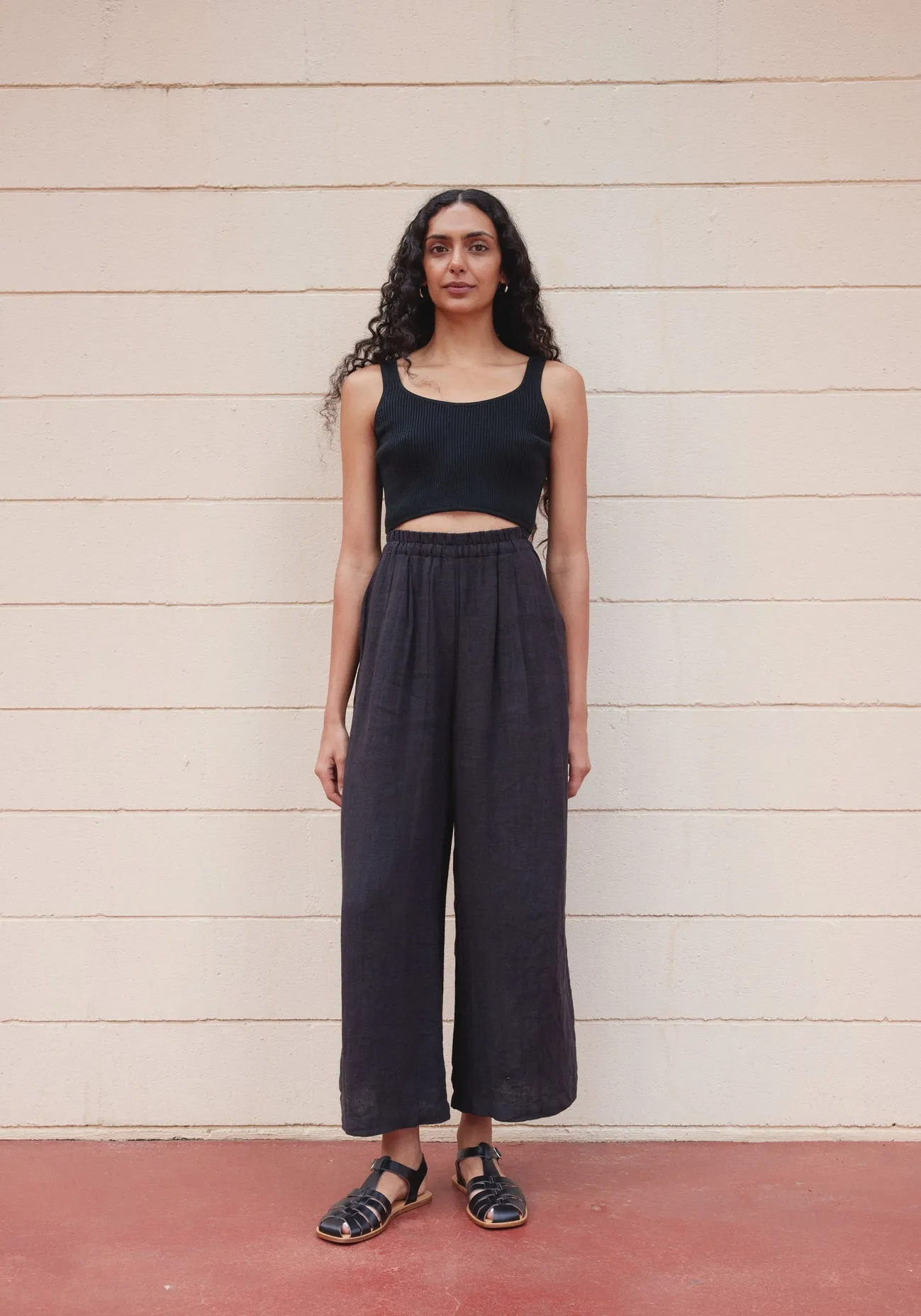 Daniela Tank - Black