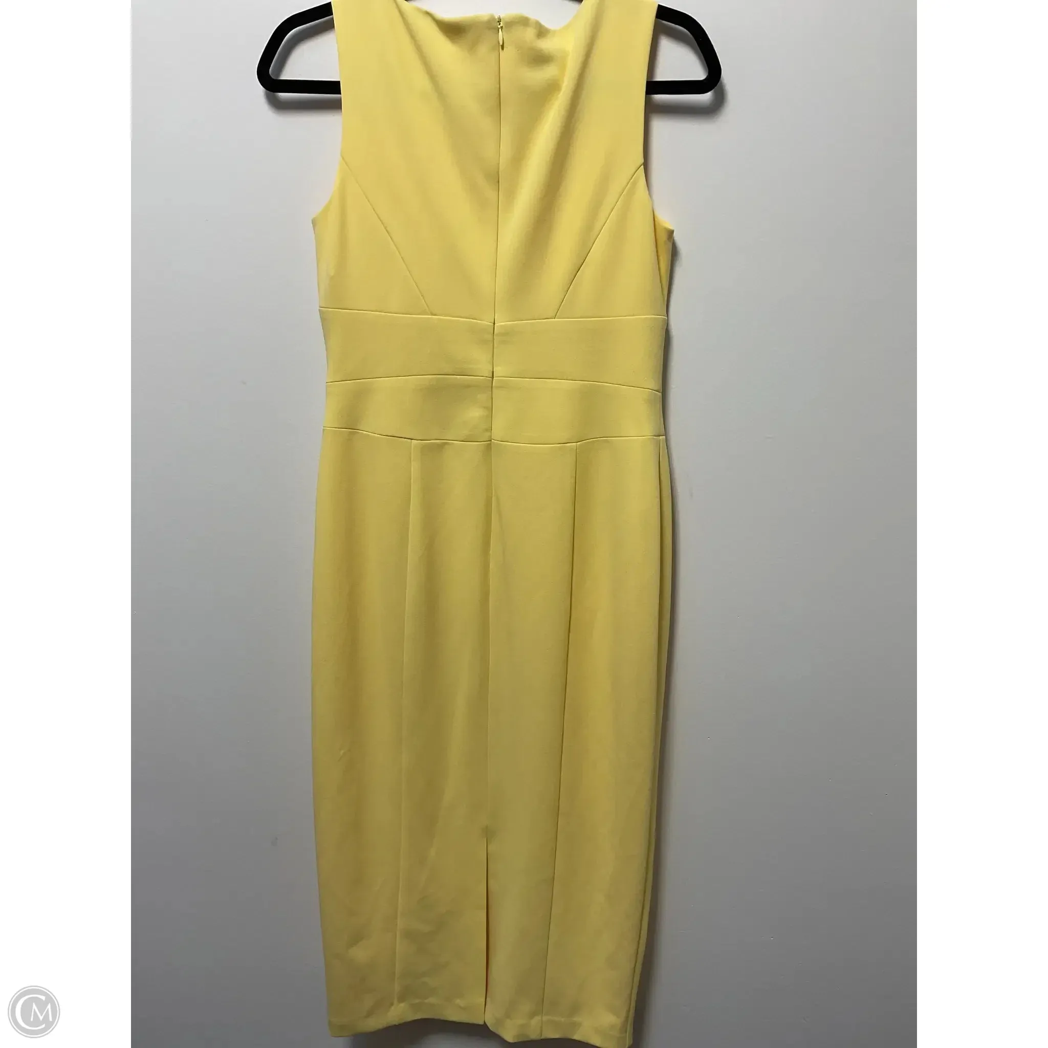 Dress Party Short By Donna Morgan In Yellow, Size: S