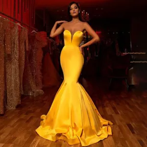 Elegant Sexy Sleeveless Backless StraplessDress