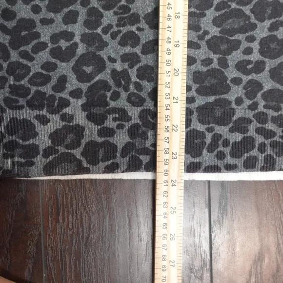 Equipment Rei Leopard Print Cotton &amp; Cashmere Sweater Women's size S NWT