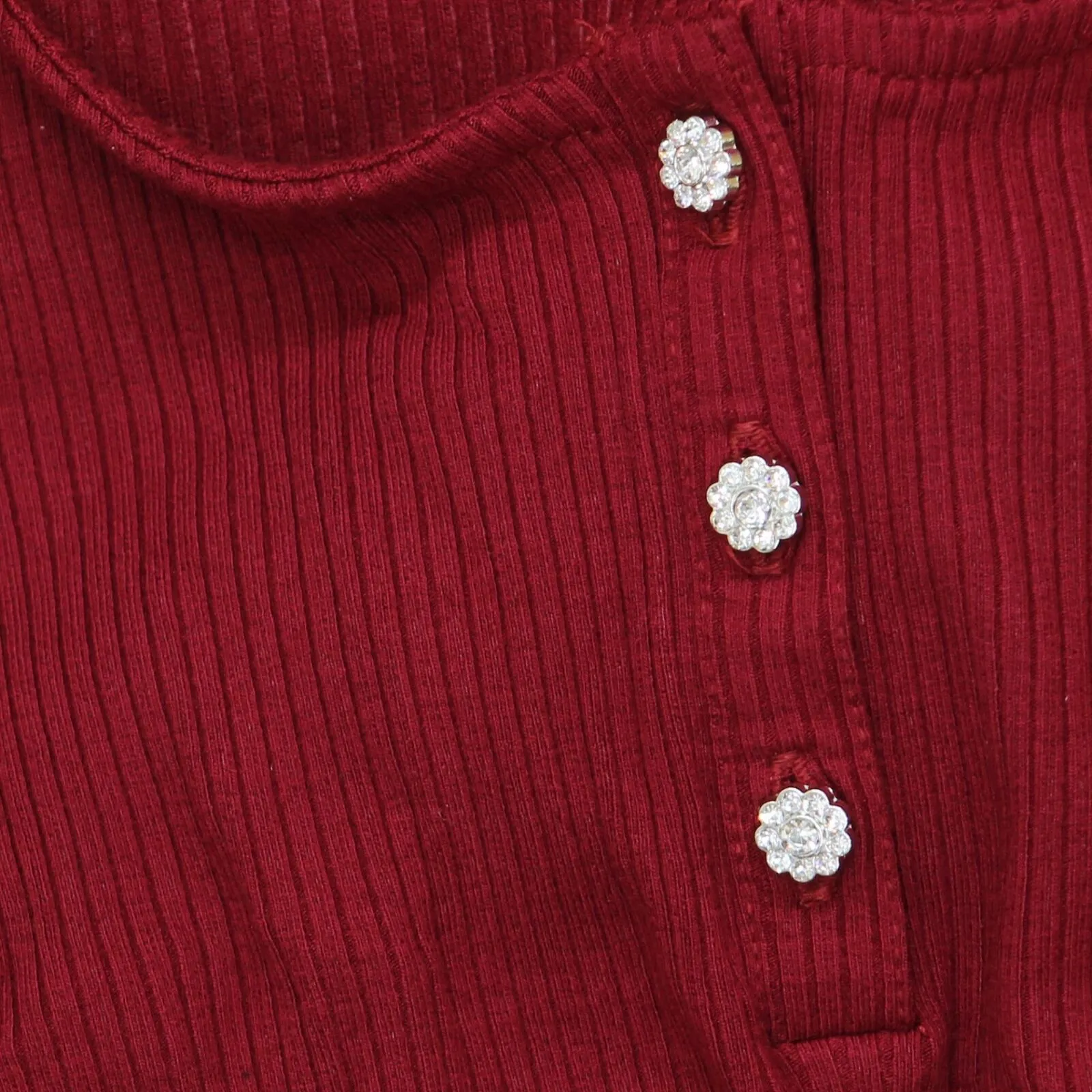 Guess Women's Karlee Jewel-Button Ribbed Henley Top W2YP24KBCO2 Red S