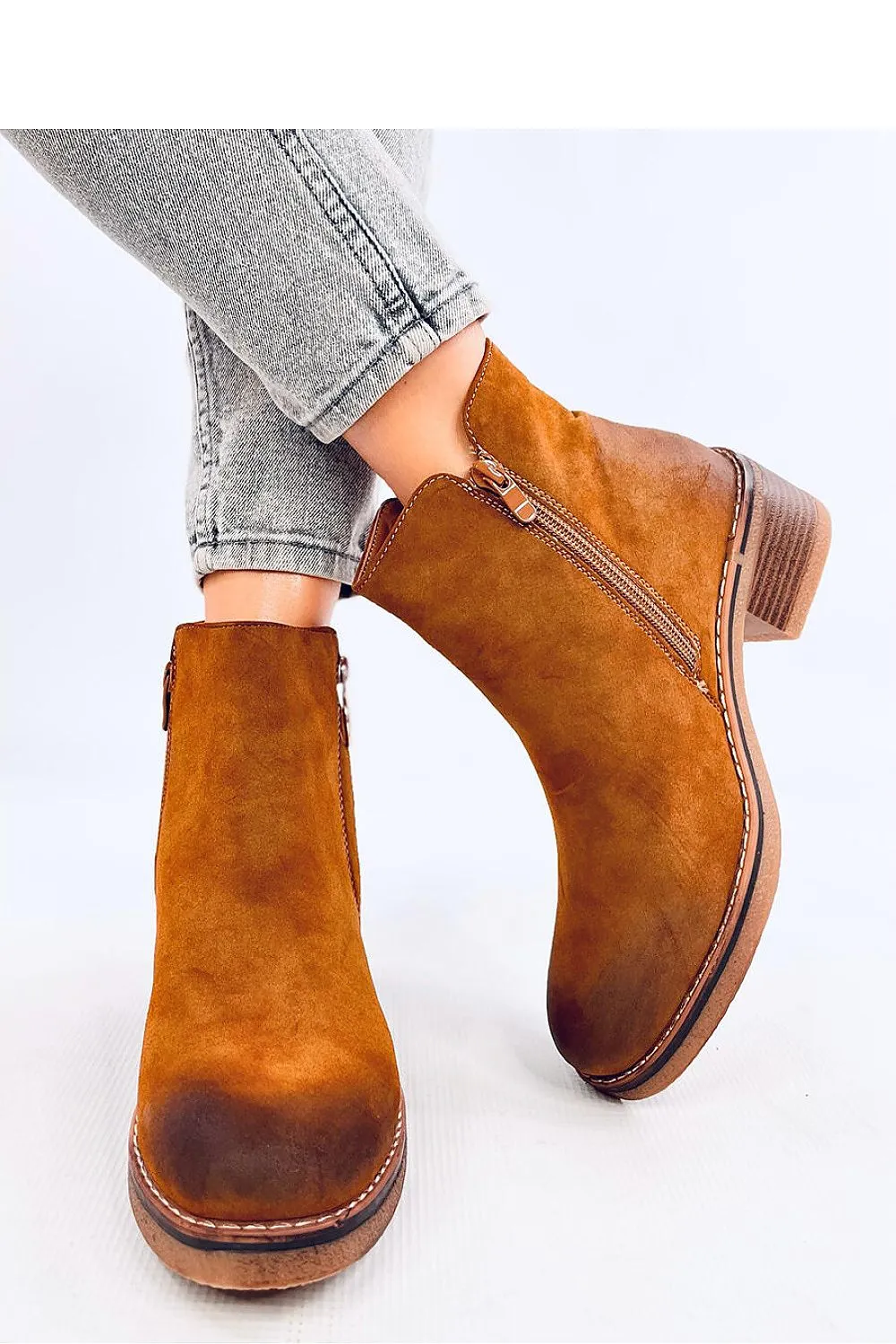 Heel boots