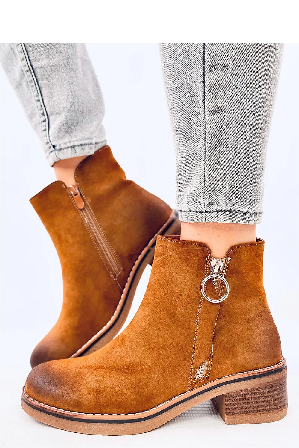 Heel boots