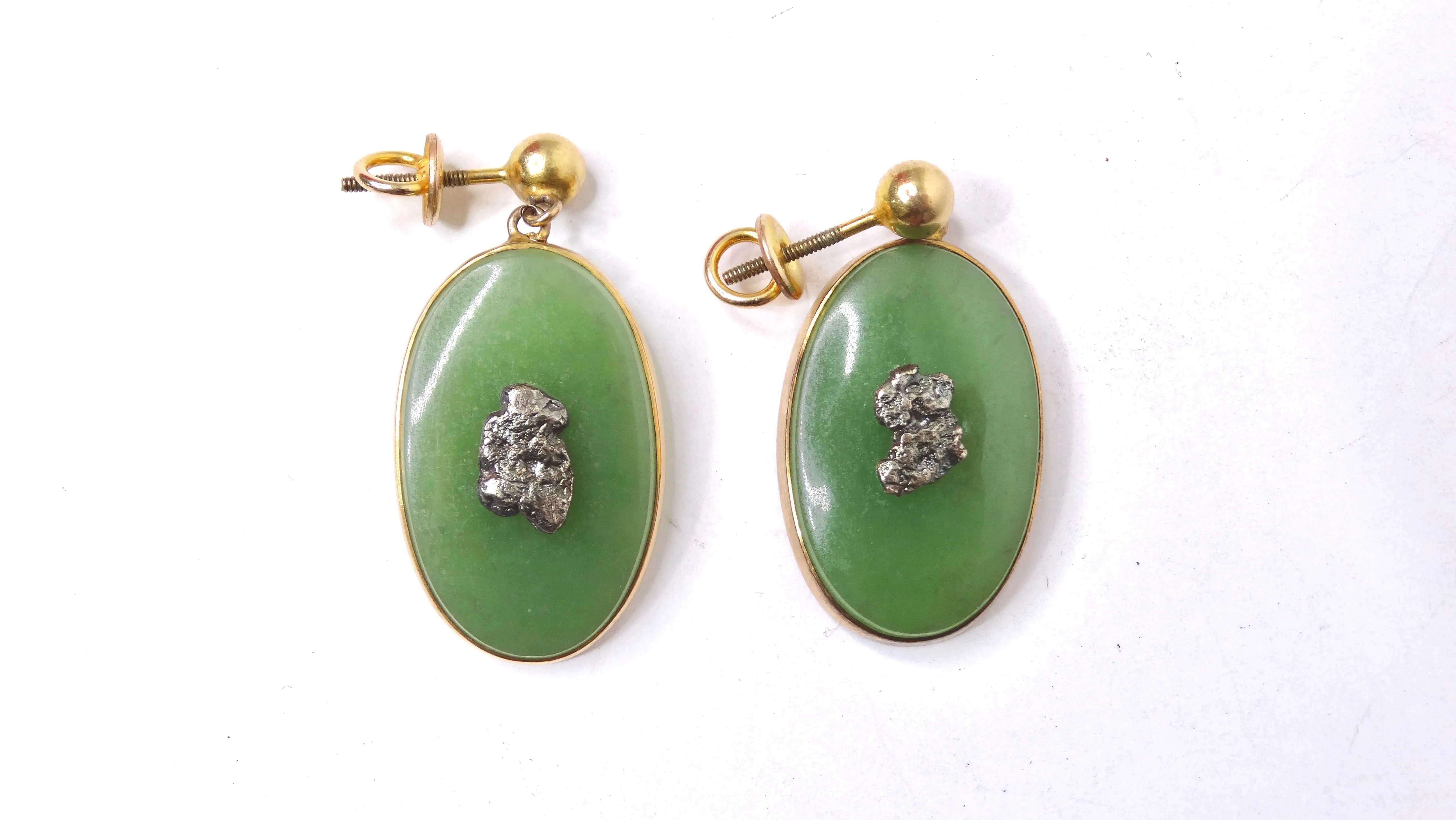 Jade Oval Dangling Earrings
