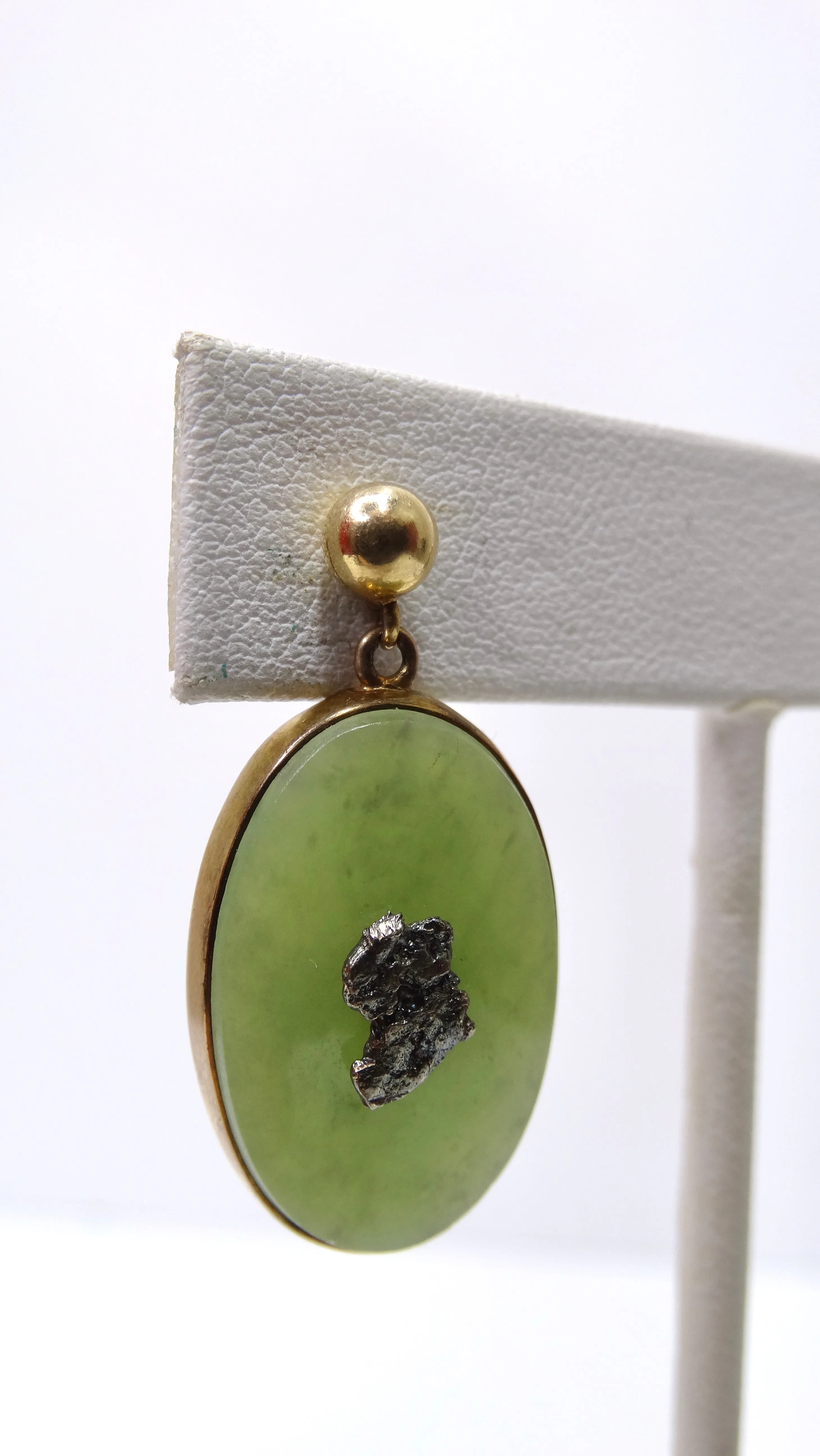 Jade Oval Dangling Earrings