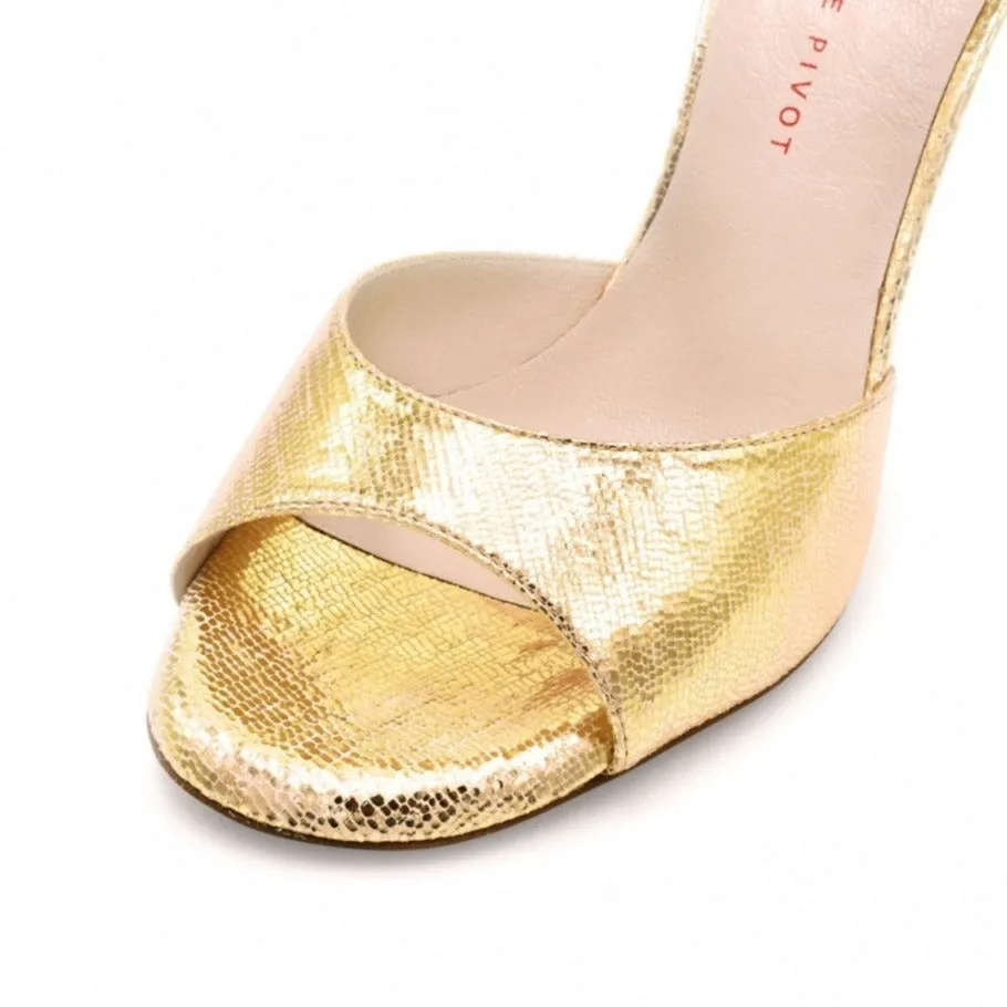Joelle / Platinum Metallic