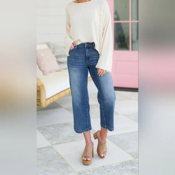 Judy Blue High Rise Vintage Wash Wide Leg Cropped Jeans Stretch Classic 11/30