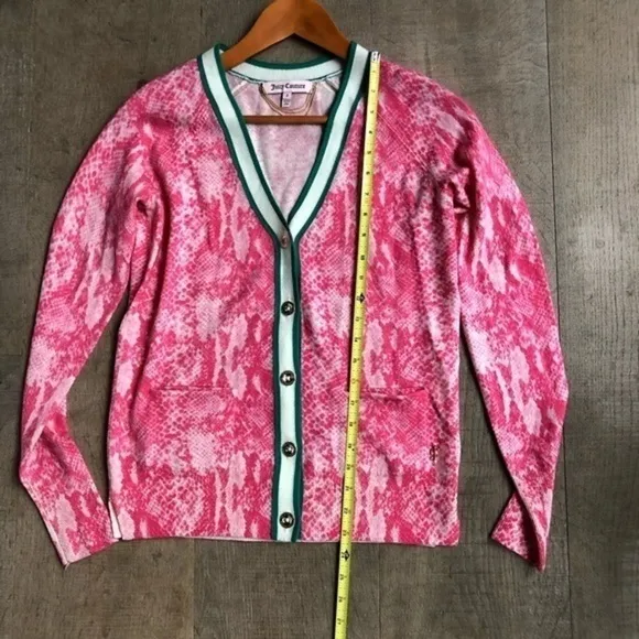 JUICY COUTURE pink python print wool cardigan S