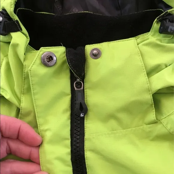 Killtec Women's Waterproof, windproof &amp; breedable JacketSize 8  (38)