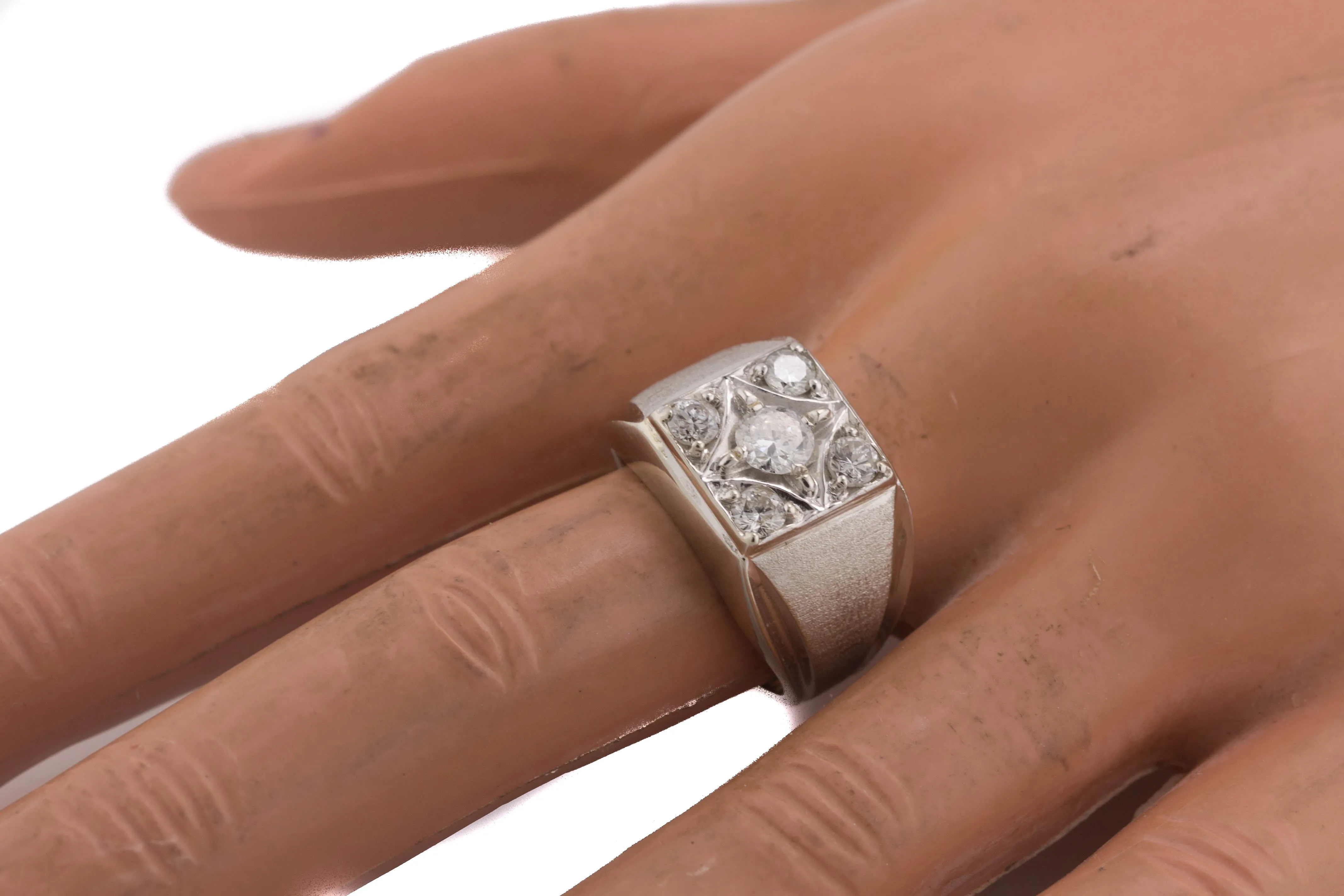 Ladies Vintage Estate 14K White Gold 0.83ctw Diamond Textured Cocktail Ring