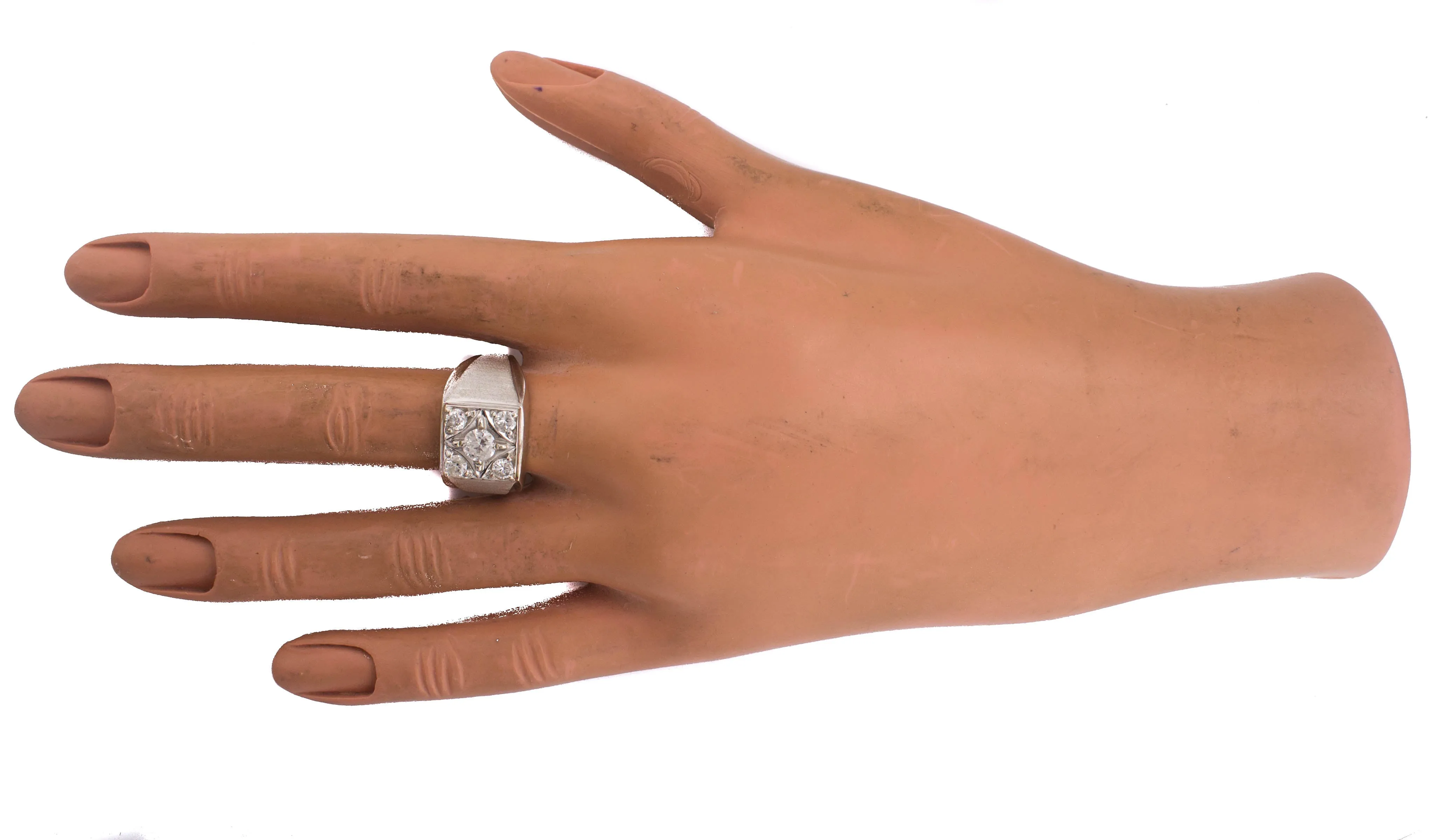 Ladies Vintage Estate 14K White Gold 0.83ctw Diamond Textured Cocktail Ring