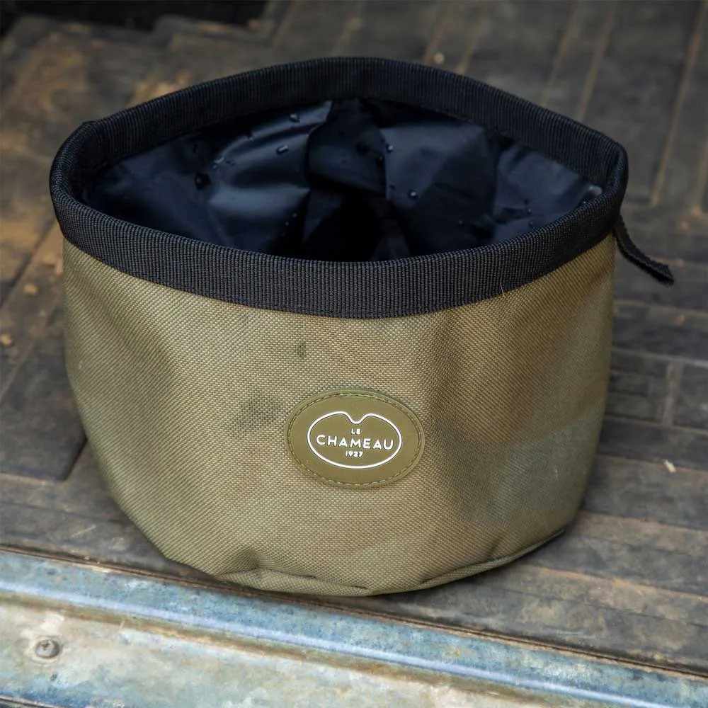 LE CHAMEAU Portable Dog Bowl - Iconic Green