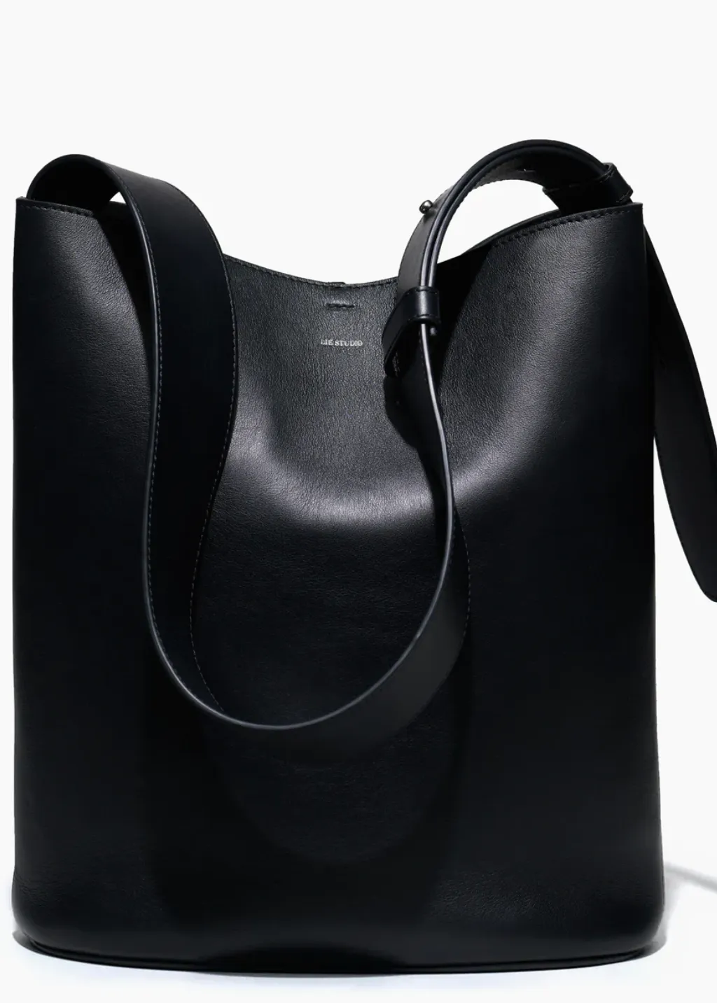LIÉ Studio Norma Tote in Black