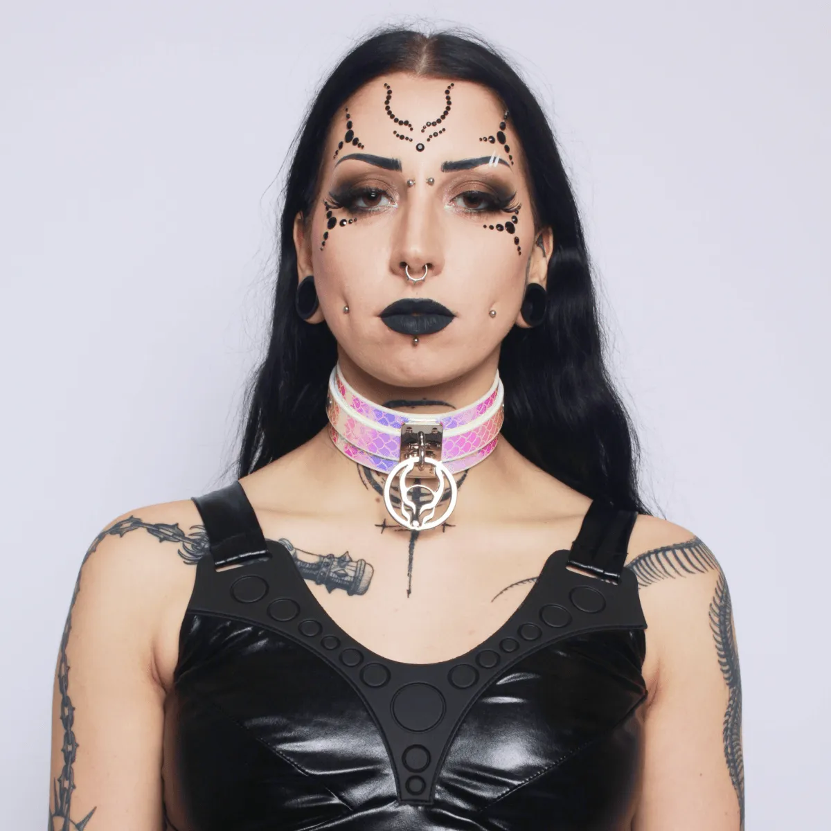 LOGO COLLAR