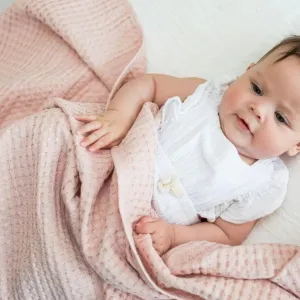 Lulujo Waffle Blanket – Ballet Slipper