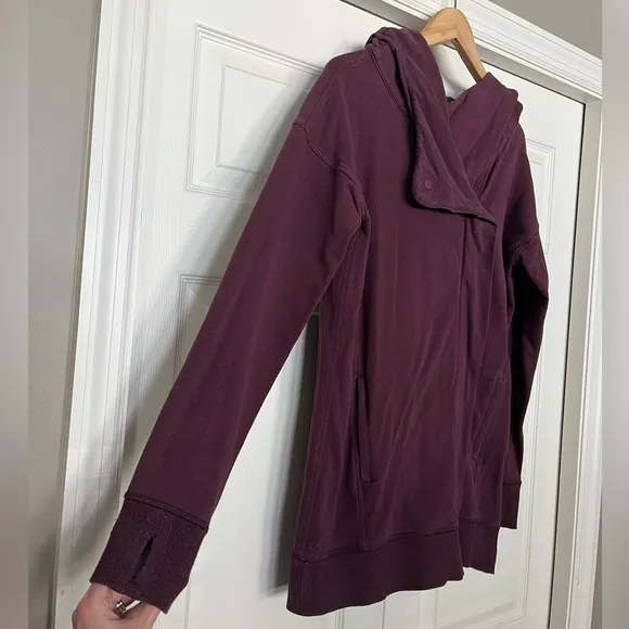 {Lululemon} Wrap Up Jacket with Hood in Heathered Bordeaux Drama - Women's 4