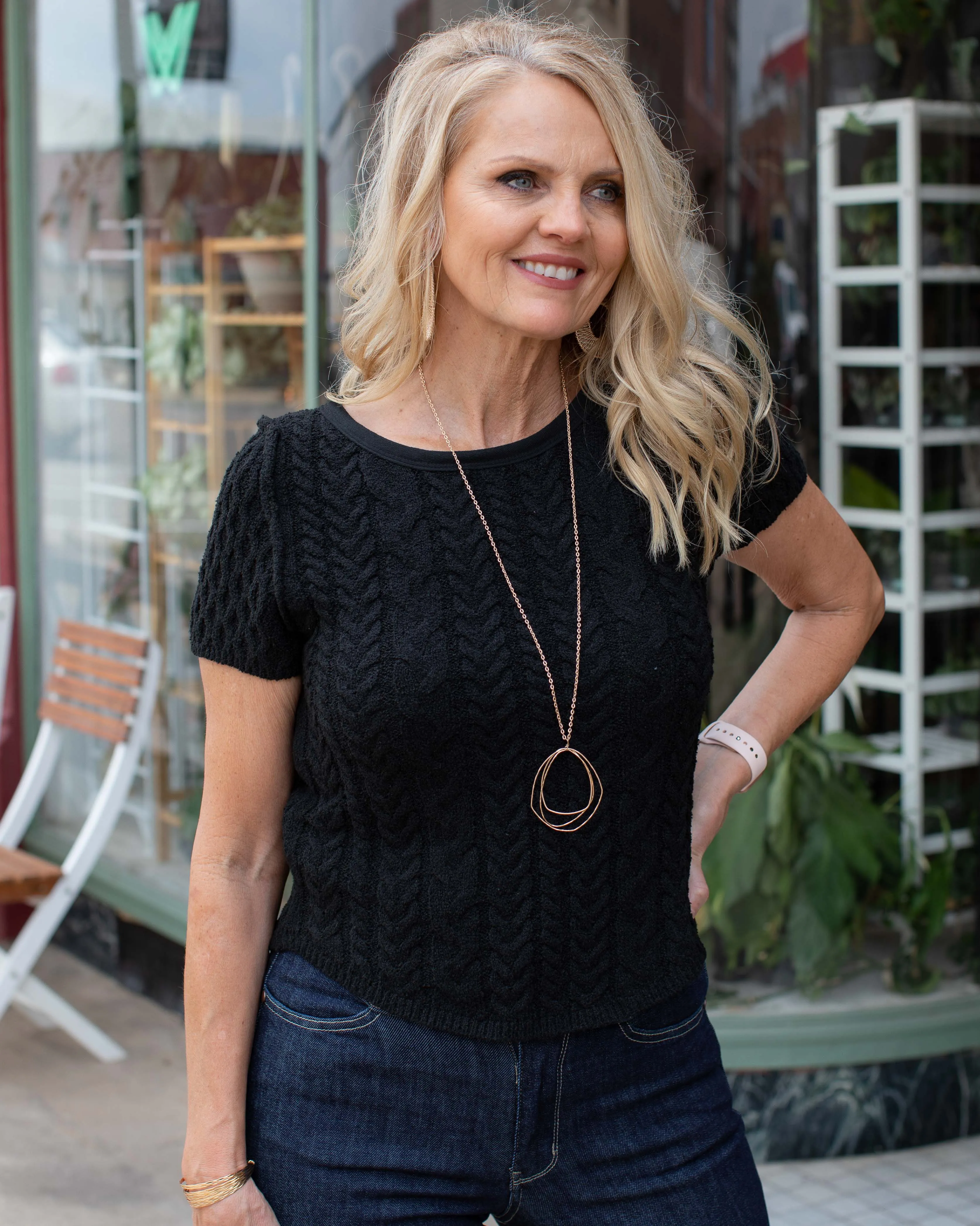 LUSH LIFE CABLE KNIT TEXTURED SWEATER - BLACK