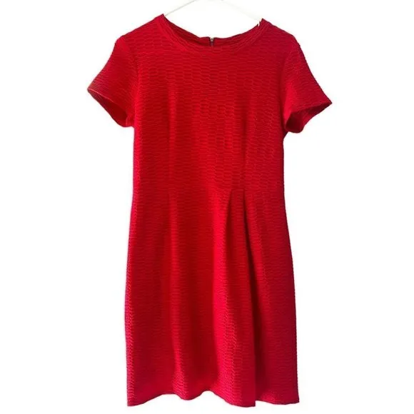 Nanette Lepore Women's Short Sleeve Textured Red Dress Size 6