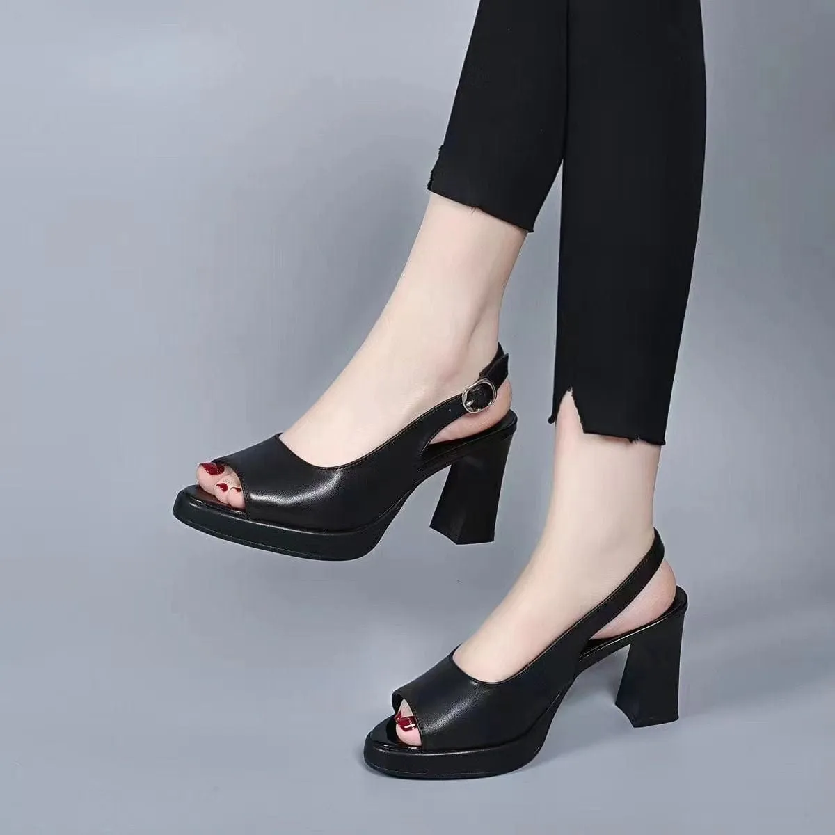 Natalia® | Breathable leather heels!