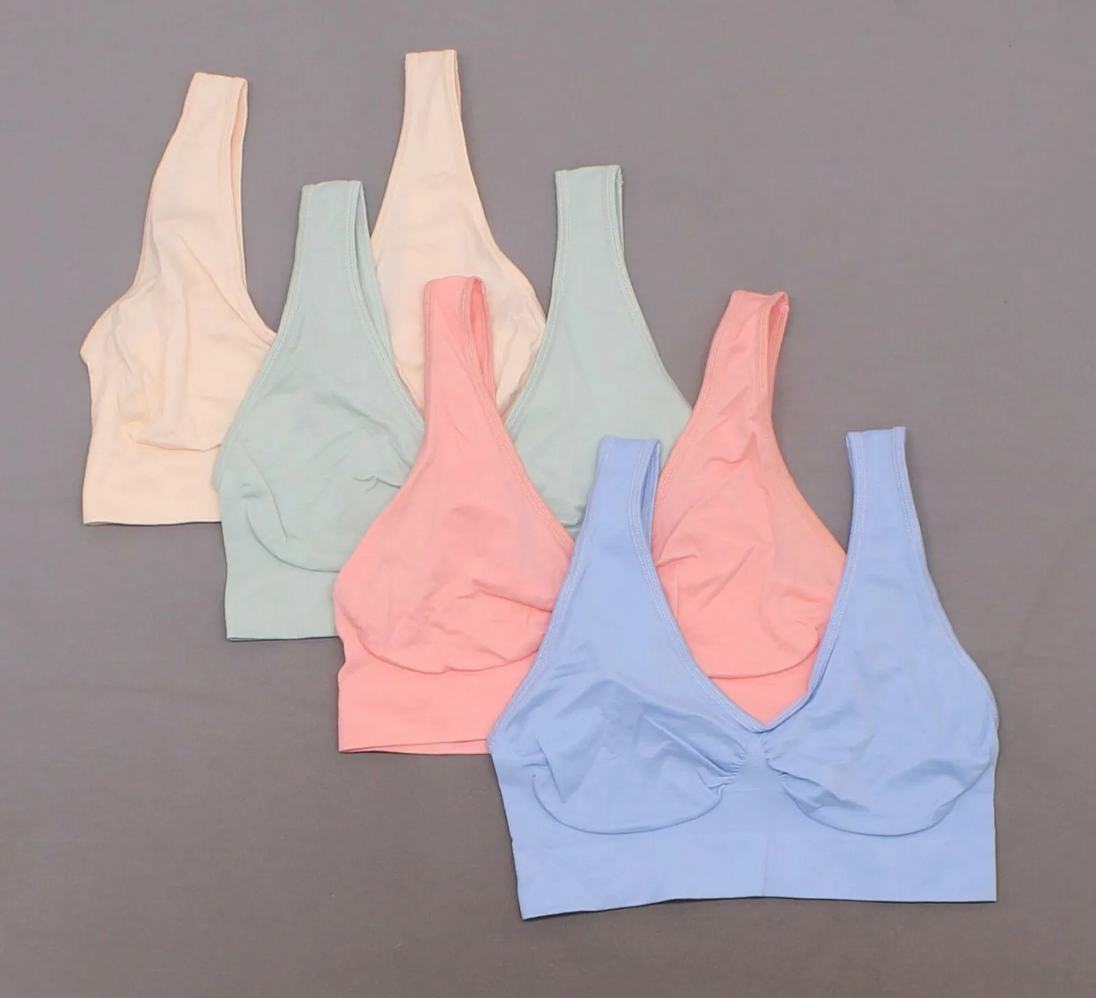 NEW Rhonda Shear Women's LOT OF 4 Seamless Ahh Bras. 700322-NEW Small