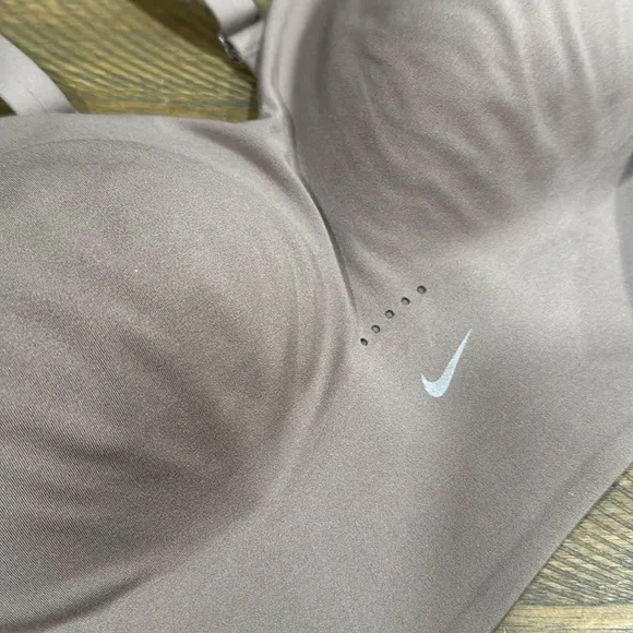 Nike Alate Minimalist Sports Bra - S (C-E) - NWT